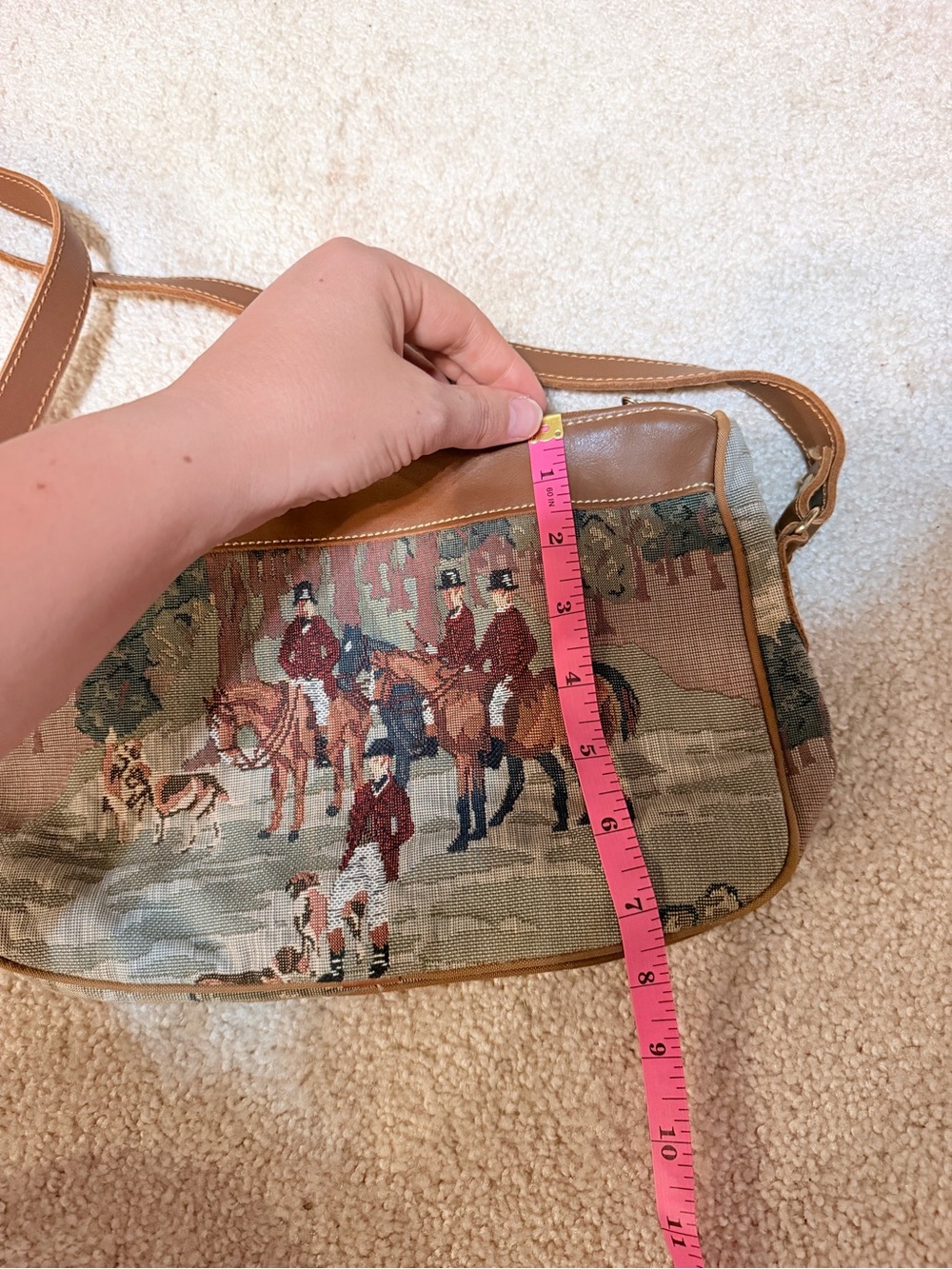 Vintage Orvis Equestrian Tapestry Crossbody Bag Horse Hunt Leather Trim - Picture 6 of 8